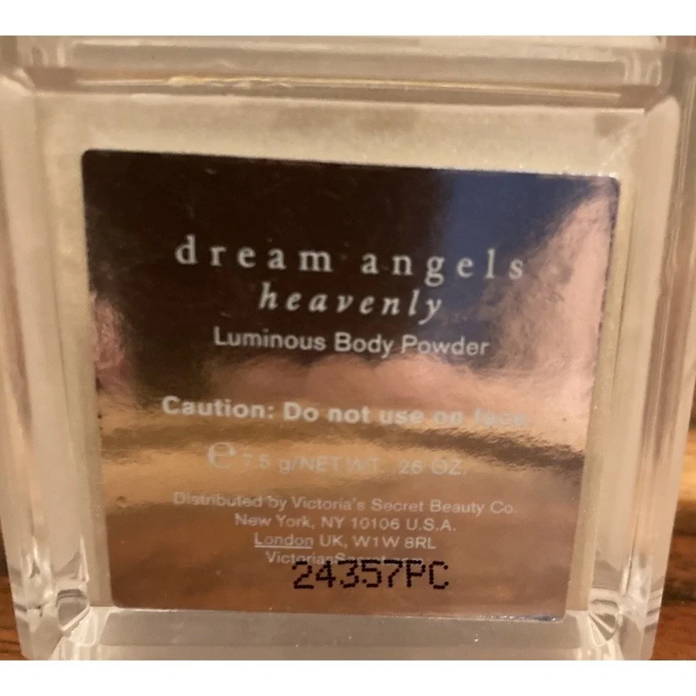 Victoria's Secret Dream‎ Angels Heavenly Luminous Body Powder .26 Oz Discontinue